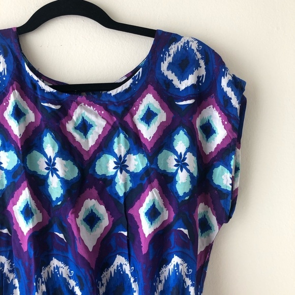 F21 Patterned dress with elastic waist - Picture 3 of 10